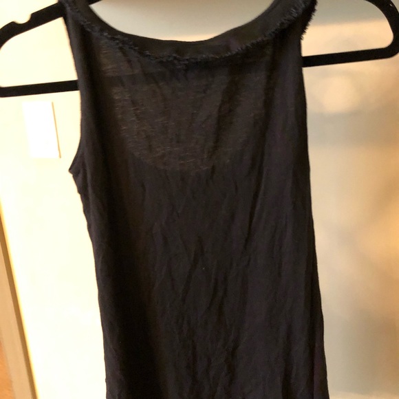 🌹 Ann Taylor LOFT black tank w frayed fringe look - Picture 3 of 4